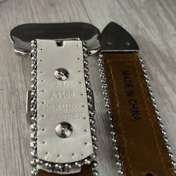 Rhinestones Western Belt - Picture 9 of 14